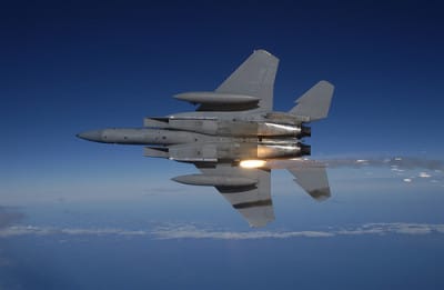 元航空自衛隊管制官が戦闘機のレーダー情報を瞬間的に覚えるために開発した記憶術